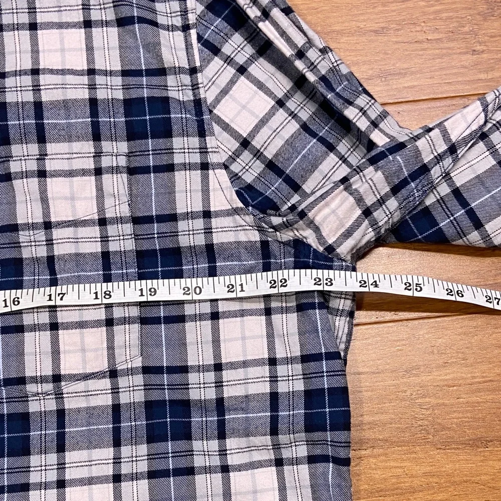 Banana Republic Luxe Flannel Men's Blue and White Plaid Button-Up Shirt size XL